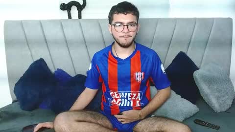 Zack  online show from 10-11-25, 05:17