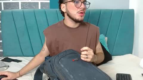 Zack  online show from 12-20-25, 12:01