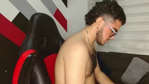 Zack  online show from 12-23-25, 12:41