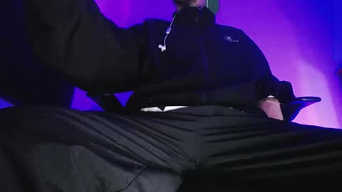 Zac Freelance model online show from 12-21-25, 05:14