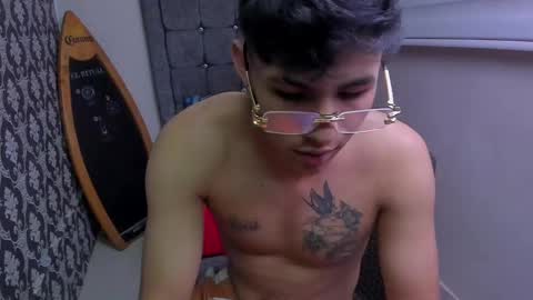 Snapshot of zack_horny19 chatting on 03-12-25, 07:13 Zack online show from 03-12-25, 07:13