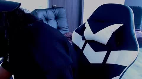 Snapshot of zackss_play chatting on 09-20-25, 09:05 Zackss online show from 09-20-25, 09:05