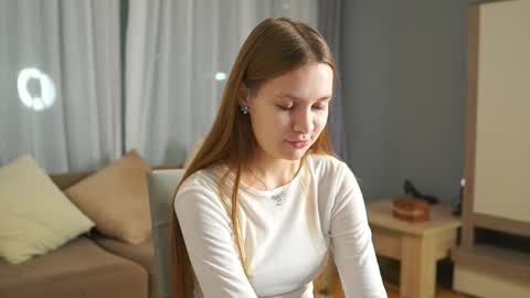 Snapshot of zadabercher chatting on 10-15-25, 01:33 Marina online show from 10-15-25, 01:33