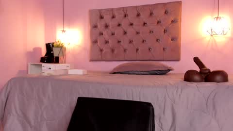 zafira online show from 12-20-24, 05:18