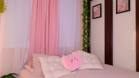   online show from 12-02-25, 02:06