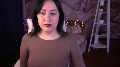 Snapshot of zafiramoonn chatting on 11-06-25, 01:45 Zafiramoonn online show from 11-06-25, 01:45