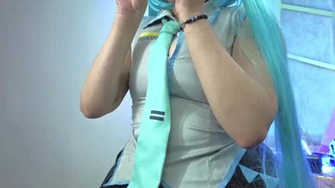   online show from 02-19-26, 04:30