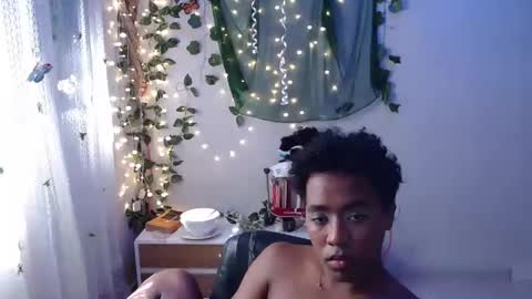 zafiro_azu online show from 02-12-26, 06:47