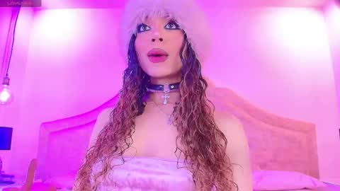 Snapshot of zahara_1 chatting on 04-11-26, 03:55 zahara_1 online show from 04-11-26, 03:55