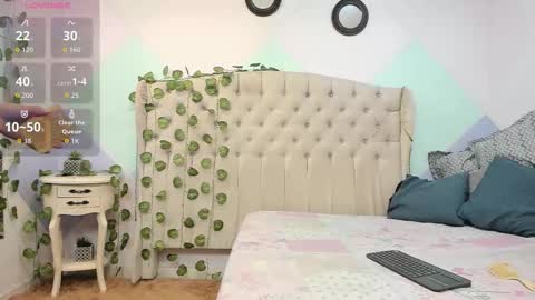 Zahara online show from 10-20-25, 11:43