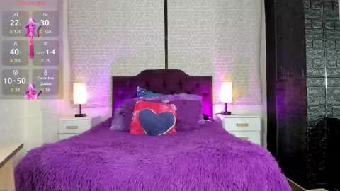 Zamara Kleii online show from 10-18-25, 07:42