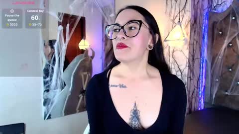   online show from 10-25-25, 05:40