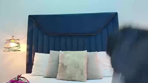 zamiragates1 online show from 09-19-25, 03:30