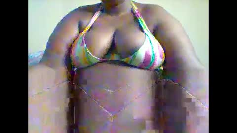 Snapshot of zandile22 chatting on 12-17-25, 06:52 zandile22 online show from 12-17-25, 06:52
