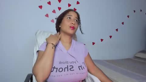 Snapshot of zandra_kiman chatting on 02-20-25, 12:41 Zandra online show from 02-20-25, 12:41