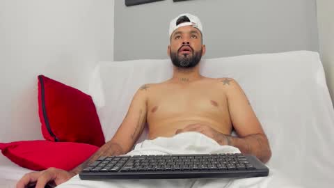 zane_cross online show from 09-11-25, 06:30
