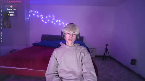 Tiiago Mallz online show from 01-16-25, 02:19