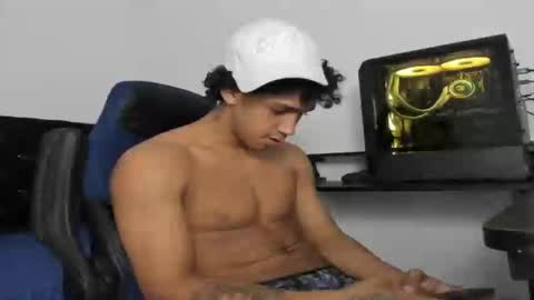 Snapshot of zanxley_ chatting on 01-09-25, 09:47 zanxley_ online show from 01-09-25, 09:47