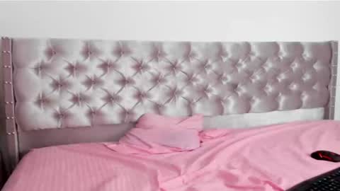 Snapshot of zanxley_ chatting on 01-10-25, 11:39 zanxley_ online show from 01-10-25, 11:39