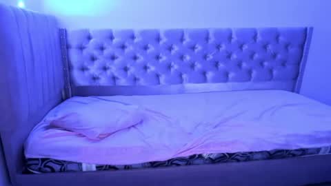 Snapshot of zanxley_ chatting on 01-26-25, 01:31 zanxley_ online show from 01-26-25, 01:31