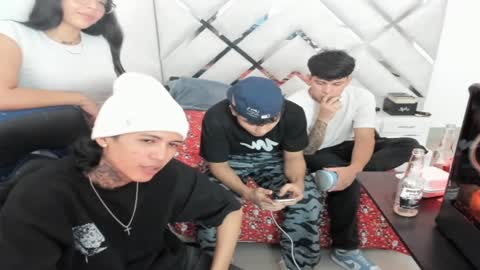 Snapshot of zanxley_ chatting on 02-06-25, 05:14 zanxley_ online show from 02-06-25, 05:14