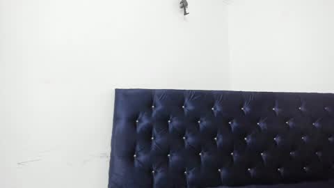 Snapshot of zanxley_ chatting on 02-10-25, 11:34 zanxley_ online show from 02-10-25, 11:34