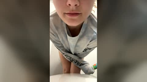 Snapshot of zapxxx69 chatting on 02-02-26, 04:44 zapxxx69 online show from 02-02-26, 04:44