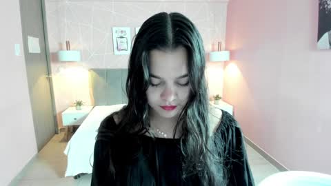Zara Sweet  online show from 01-06-25, 12:13