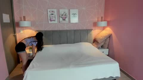 Zara Sweet  online show from 01-08-25, 12:37