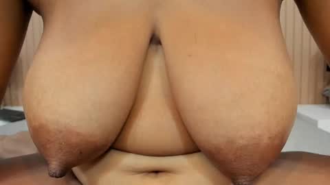 zara lopez online show from 10-21-25, 11:55