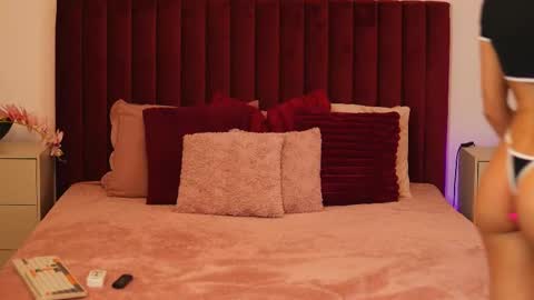 Zara online show from 03-04-26, 06:36