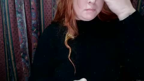 Snapshot of zara_red chatting on 12-13-24, 02:21 Kate. if im not here im here foxy red333 online show from 12-13-24, 02:21