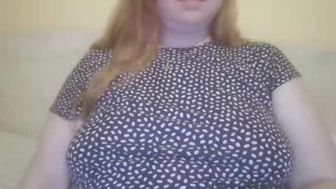 Snapshot of zara_red chatting on 02-01-25, 05:39 Kate. if im not here im here foxy red333 online show from 02-01-25, 05:39