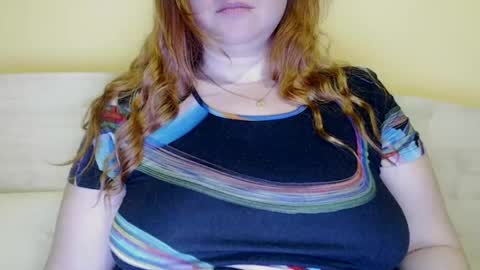 Snapshot of zara_red chatting on 02-07-25, 07:38 Kate. if im not here im here foxy red333 online show from 02-07-25, 07:38