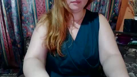 Snapshot of zara_red chatting on 02-14-25, 10:07 Kate. if im not here im here foxy red333 online show from 02-14-25, 10:07