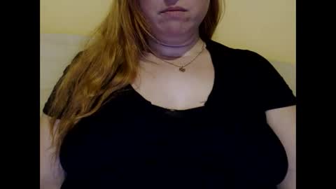 Snapshot of zara_red chatting on 02-23-25, 04:35 Kate. if im not here im here foxy red333 online show from 02-23-25, 04:35