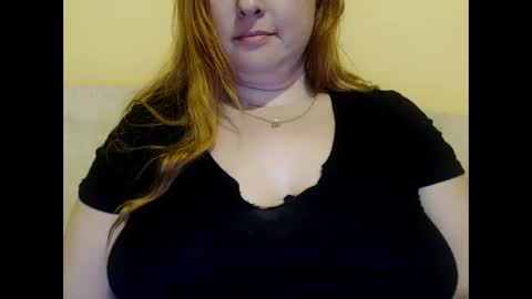 Snapshot of zara_red chatting on 02-24-25, 01:10 Kate. if im not here im here foxy red333 online show from 02-24-25, 01:10