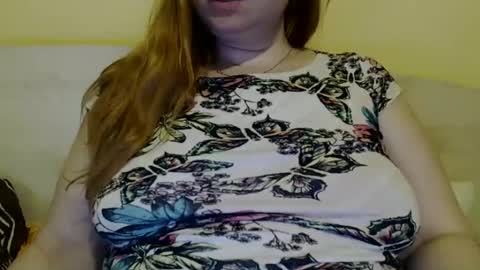 Snapshot of zara_red chatting on 02-28-25, 05:15 Kate. if im not here im here foxy red333 online show from 02-28-25, 05:15