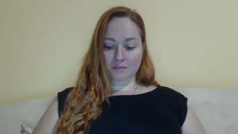 Snapshot of zara_red chatting on 09-12-25, 01:33 Kate. if im not here im here foxy red333 online show from 09-12-25, 01:33