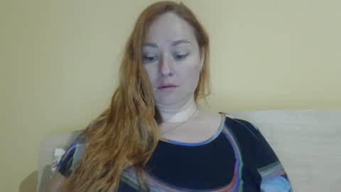 Snapshot of zara_red chatting on 09-13-25, 12:49 Kate. if im not here im here foxy red333 online show from 09-13-25, 12:49
