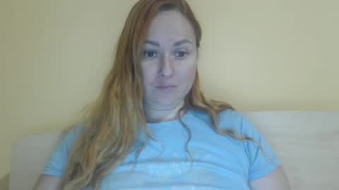 Snapshot of zara_red chatting on 09-30-25, 11:15 Kate. if im not here im here foxy red333 online show from 09-30-25, 11:15