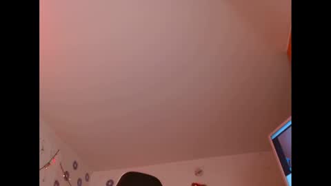 Snapshot of zarabby_skuirt chatting on 01-04-25, 02:56 Zarabby online show from 01-04-25, 02:56