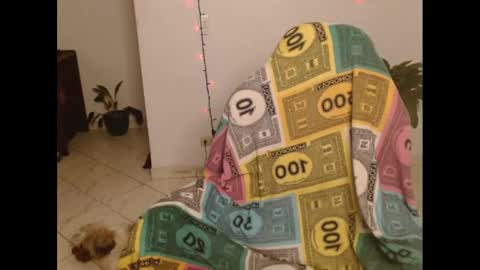 Snapshot of zarabby_skuirt chatting on 02-23-25, 02:18 Zarabby online show from 02-23-25, 02:18