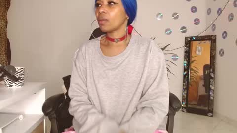 Snapshot of zarabby_skuirt chatting on 03-09-25, 07:34 Zarabby online show from 03-09-25, 07:34