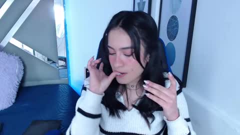 zaradames_ online show from 12-20-24, 04:20