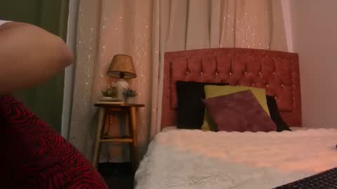 Zara . online show from 10-18-25, 11:55