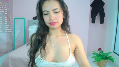 Zarah  online show from 01-28-25, 08:04
