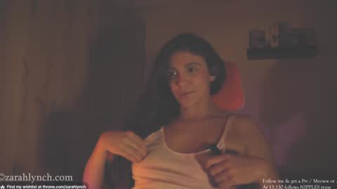 Snapshot of zarahlynch chatting on 02-05-25, 11:50 Miss Lynch Next show 2911 online show from 02-05-25, 11:50