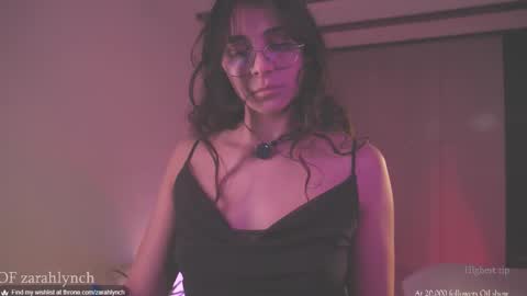 Snapshot of zarahlynch chatting on 10-27-25, 01:42 Miss Lynch Next show 2911 online show from 10-27-25, 01:42