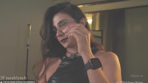 Snapshot of zarahlynch chatting on 11-06-25, 10:10 Miss Lynch Next show 2911 online show from 11-06-25, 10:10